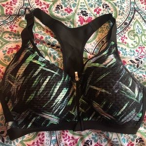 Victoria’s Secret VSX high impact sports bra 36DD